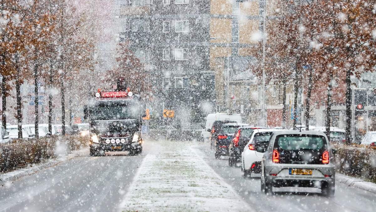 Code geel is van kracht omdat het glad kan worden door sneeuw.