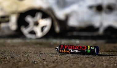 Tiener aangehouden om illegaal vuurwerk, had 100 stuks thuis in Baarn