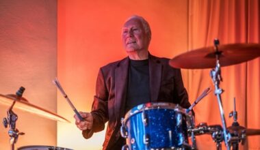 Golden Earring-drummer Cesar Zuiderwijk kraakt optreden Earring-tributeband af