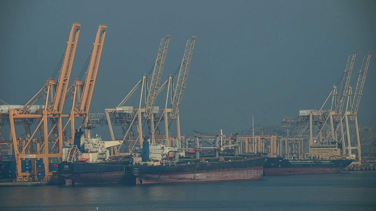 De havenstad Khor Fakkan.