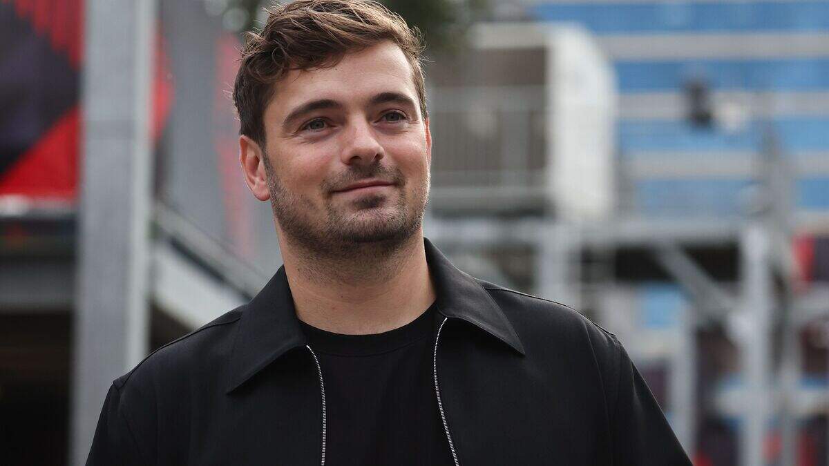 Martin Garrix ligt in het ziekenhuis