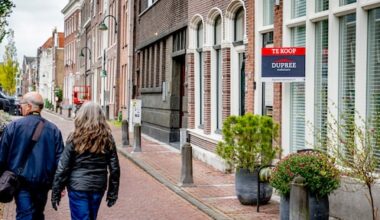 'Afbouw hypotheekrenteaftrek zorgt niet voor grote schade of dalende huizenprijzen'