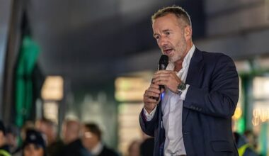 Van Haga stopt als partijleider BVNL, partij gaat wel door