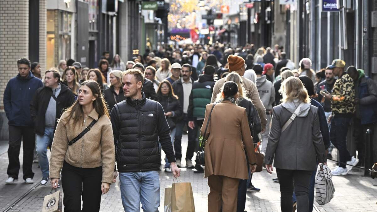 Inflatie oktober daalt naar 3,1% door lagere kleding- en gasprijzen