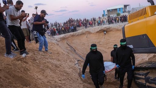 Israël: overgedragen stoffelijke resten zijn niet van ex-gijzelaars - RTL.nl