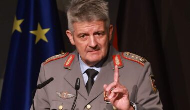 Generaal Alexander Sollfrank van de Duitse Bundeswehr acht een kleine Russische aanval op korte termijn mogelijk.