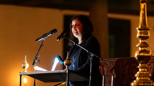 Kristallnachtherdenking in Amsterdam drukbezocht, ook Duitse minister aanwezig