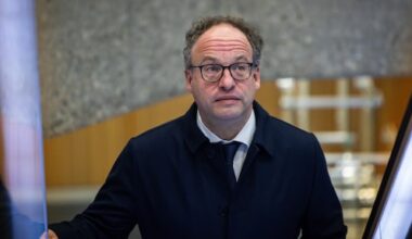 eerst gesprekken tussen D66 en CDA