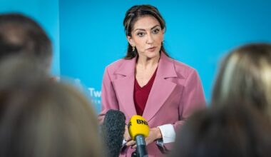 formatie beginnen met drie partijen is een optie