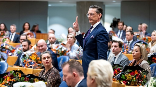 Nieuwe leden Tweede Kamer leggen eed of belofte af