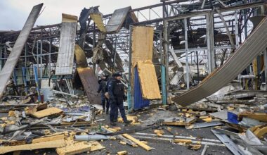 Verwoestingen na een Russische aanval op Charkiv op 12 november 2025.