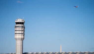 De Amerikaanse regering zegt in oorlog te zijn met drugscriminelen en houdt Venezuela verantwoordelijk voor drugssmokkel richting de VS. 