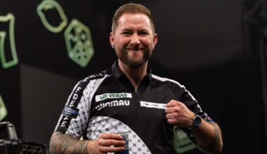Danny Noppert gaat naar de halve finale van de Grand Slam of Darts.