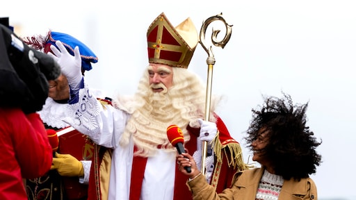 Vaarroute Sinterklaas op laatste moment aangepast vanwege harde wind