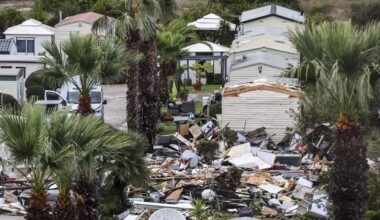 In Albufeira in de Portugese Algarve is minstens één dode gevallen en zijn enkele tientallen mensen gewond geraakt door uiterst slecht weer met rukwinden.