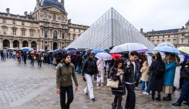Louvre verhoogt toegangsprijs voor niet-Europeanen