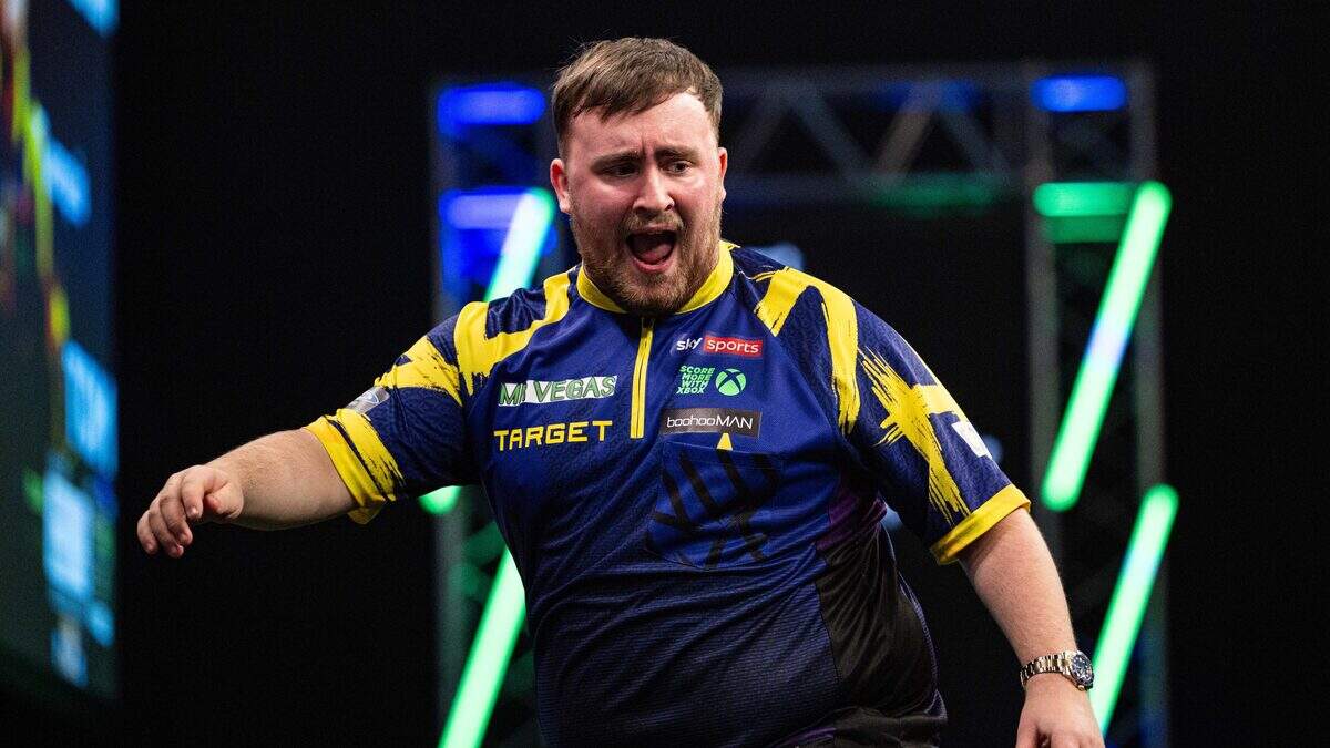 Luke Littler was de beste op de Grand Slam of Darts.