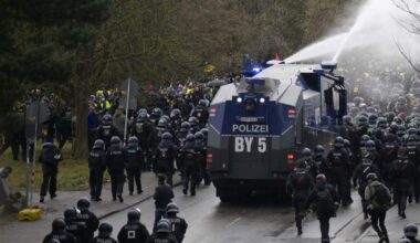 De politie moest eraan te pas komen.