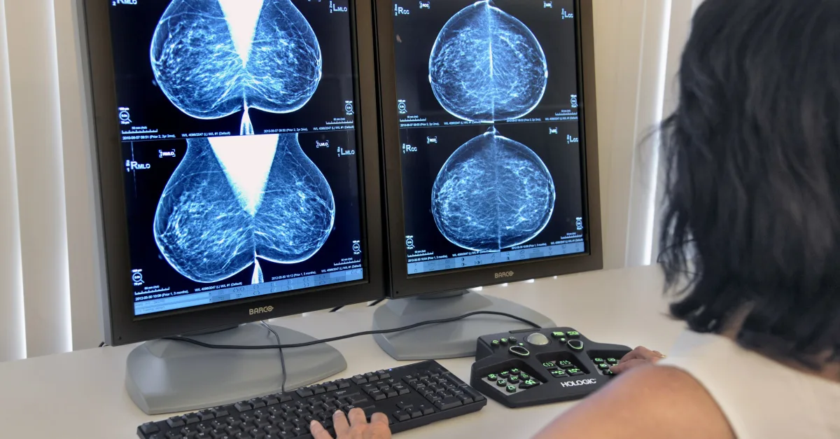 'Aanbieders promoten onbetrouwbaar borstonderzoek als kanker­screening'