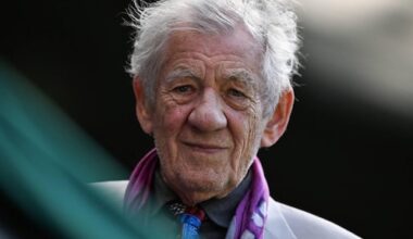 Ian McKellen gaat in nieuwe kerstfilm met Johnny Depp spelen