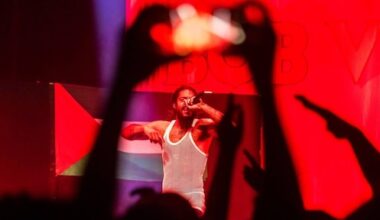 Bob Vylan ontvangt excuses en schadevergoeding van Britse krant