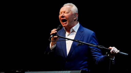 Joe Jackson volgend jaar voor vier shows naar Nederland