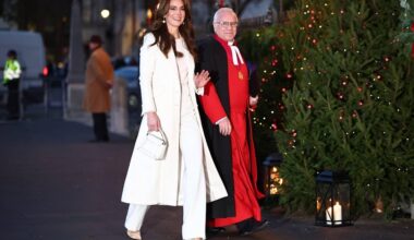 Britse filmsterren bij kerstdienst prinses Catherine
