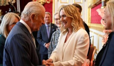 Kate Winslet voorkwam modeflater tijdens ontmoeting met Charles