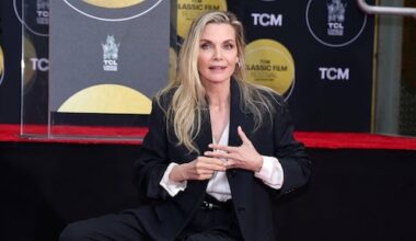 Michelle Pfeiffer geniet van kleindochter tijdens kerst: 'Helemaal weg van haar'