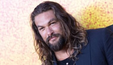 Britse vrouw voor 80.000 pond opgelicht door nep-Jason Momoa