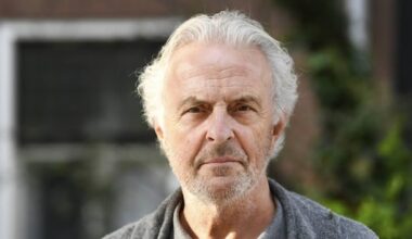 Huub Stapel heeft gedrag aangepast bij vrouwen: 'Een voorzichtiger mens geworden'