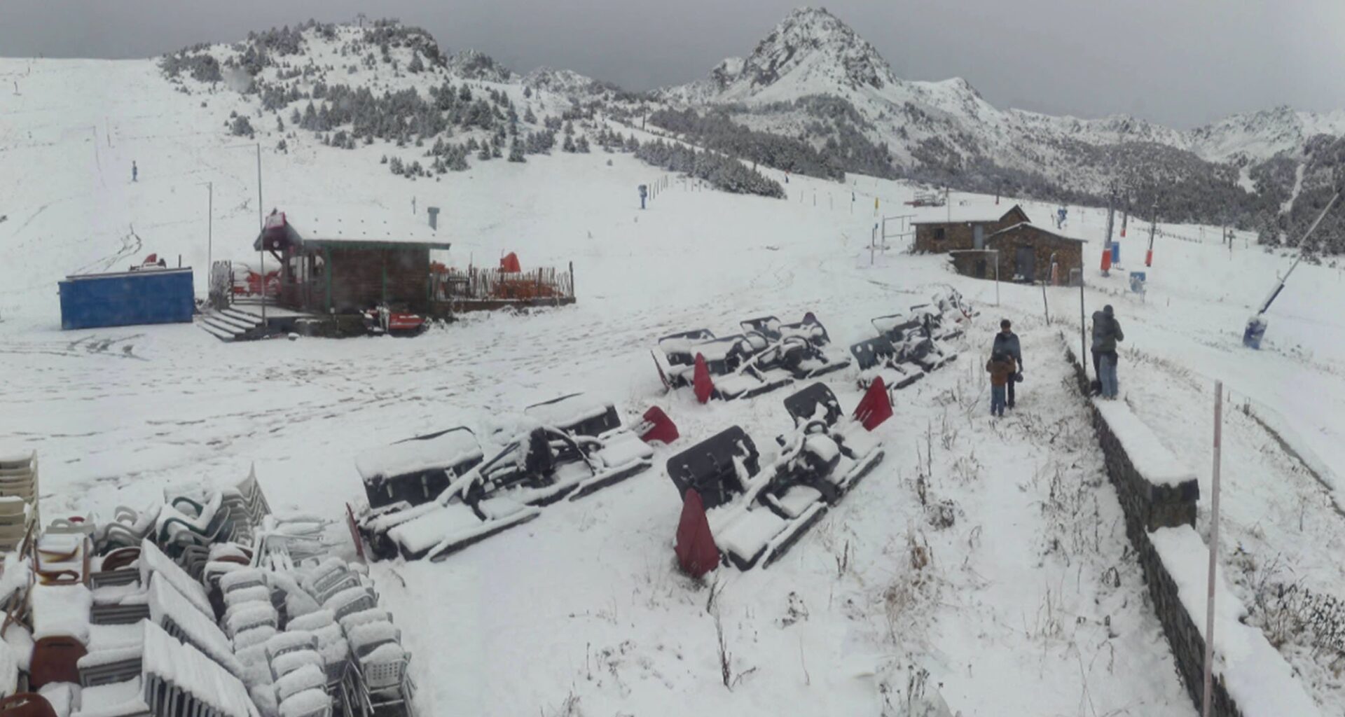 Eerste sneeuwdump van de winter voor dit kleine Europese land