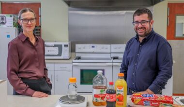 Ultrabewerkte voeding en suikerhoudende dranken verhogen het risico op cognitieve problemen aanzienlijk, volgens nieuw onderzoek