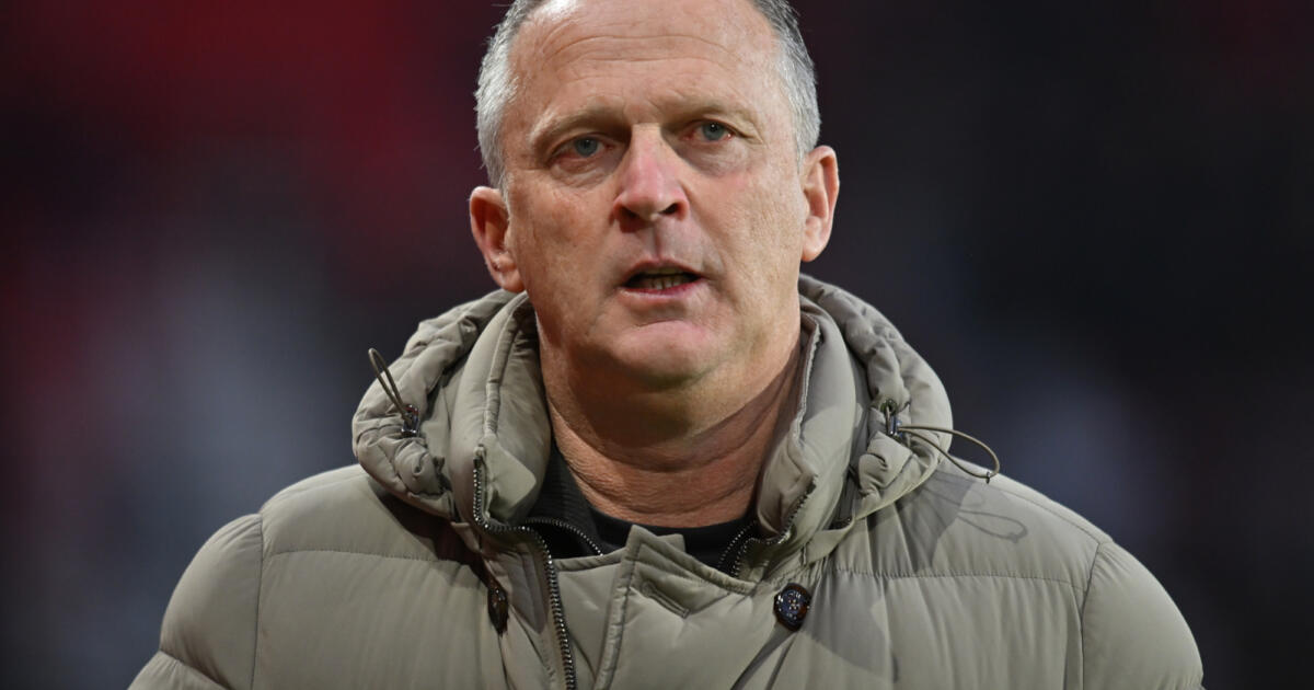 Van den Brom: "Eerste moeilijke beslissing als coach…