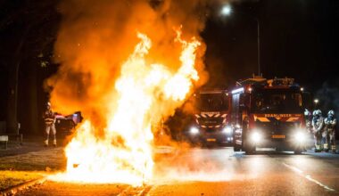 Opnieuw auto compleet verwoest door vlammenzee in Assen