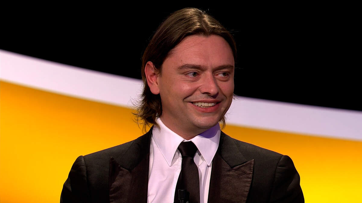 “Op hem wil ik niet verliefd worden”: nieuwkomer Gover Meit lokt meteen reactie uit in ‘De slimste mens ter wereld’