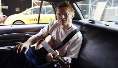Met ‘One shot’ hertekent Ed Sheeran de concertfilm tijdens een indrukwekkende wandeling door New York ★★★★★