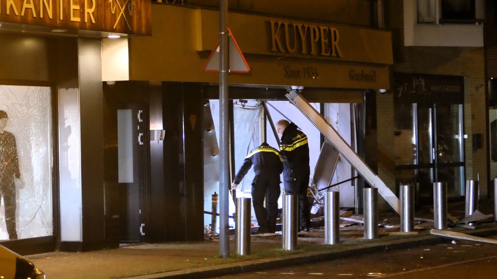 Explosie bij juwelier Kuyper in Wormerveer