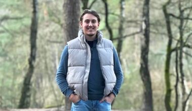 Doodsaai tehuis? Dankzij Thijmen beleven dementerende ouderen een vrolijke oude dag