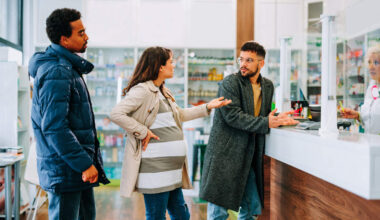 Apothekersassistenten klagen ook over toenemende agressie aan de balie, bijvoorbeeld omdat medicijnen niet leverbaar zijn.