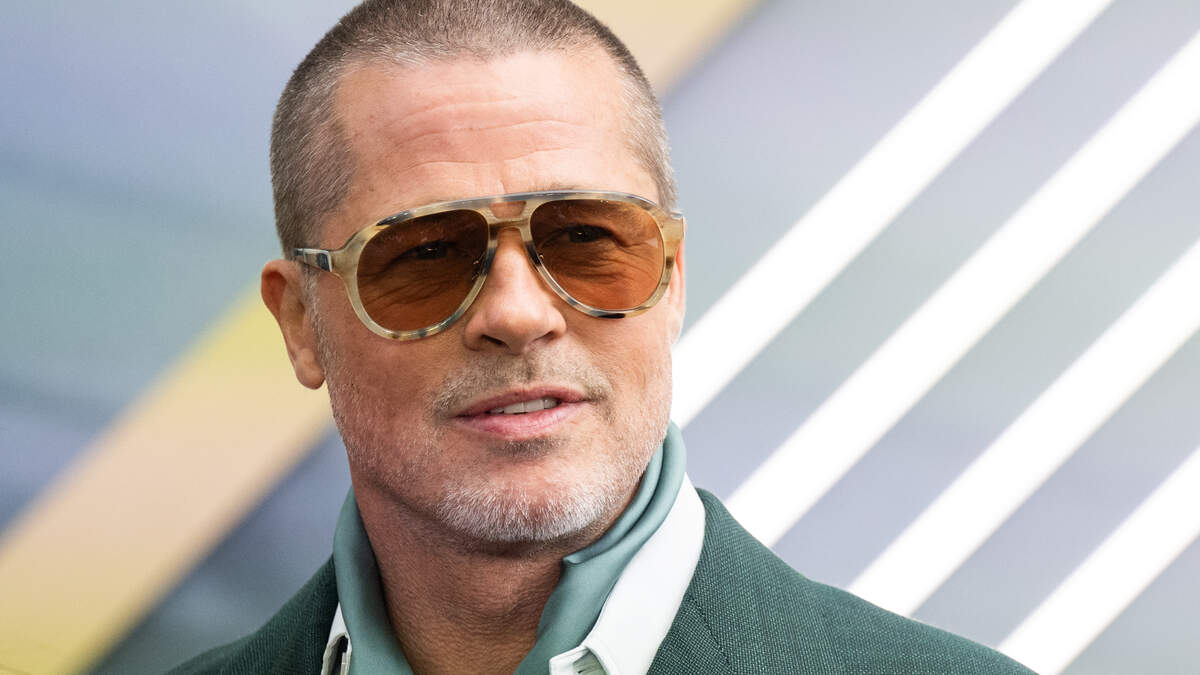 ‘Brad Pitt’ slaat weer toe: vrouw vliegt naar Los Angeles, wacht drie weken in hotelkamer en betaalt oplichter ruim 100.000 euro