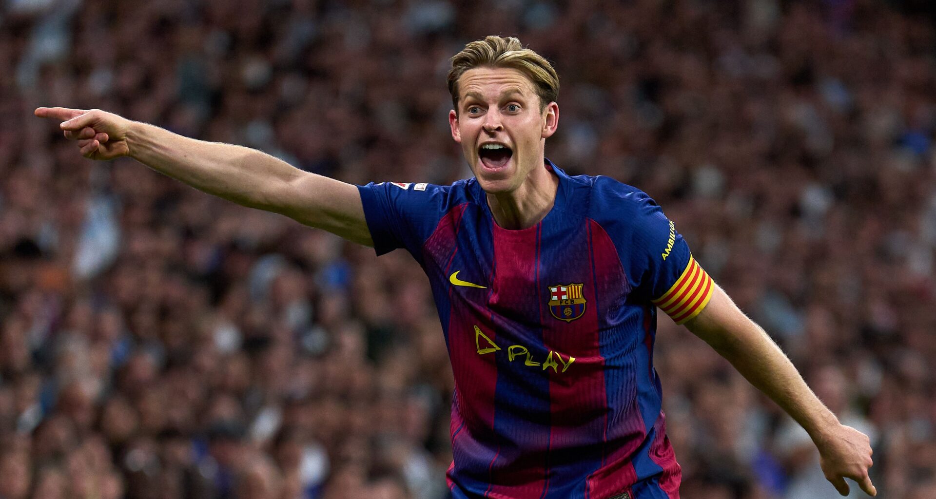 Hansi Flick heeft het na rode kaart voor Frenkie de Jong bij FC Barcelona meteen over hem