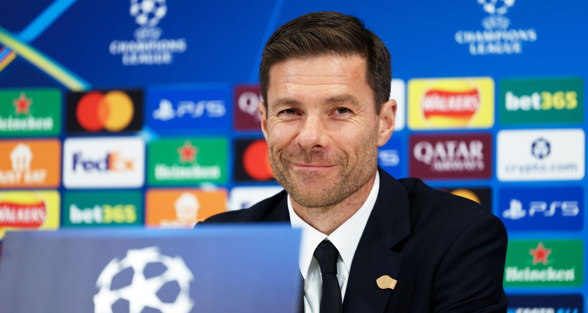 Xabi Alonso vol dankbaarheid: 'Hij is een van de redenen waarom ik bij Real Madrid ben'