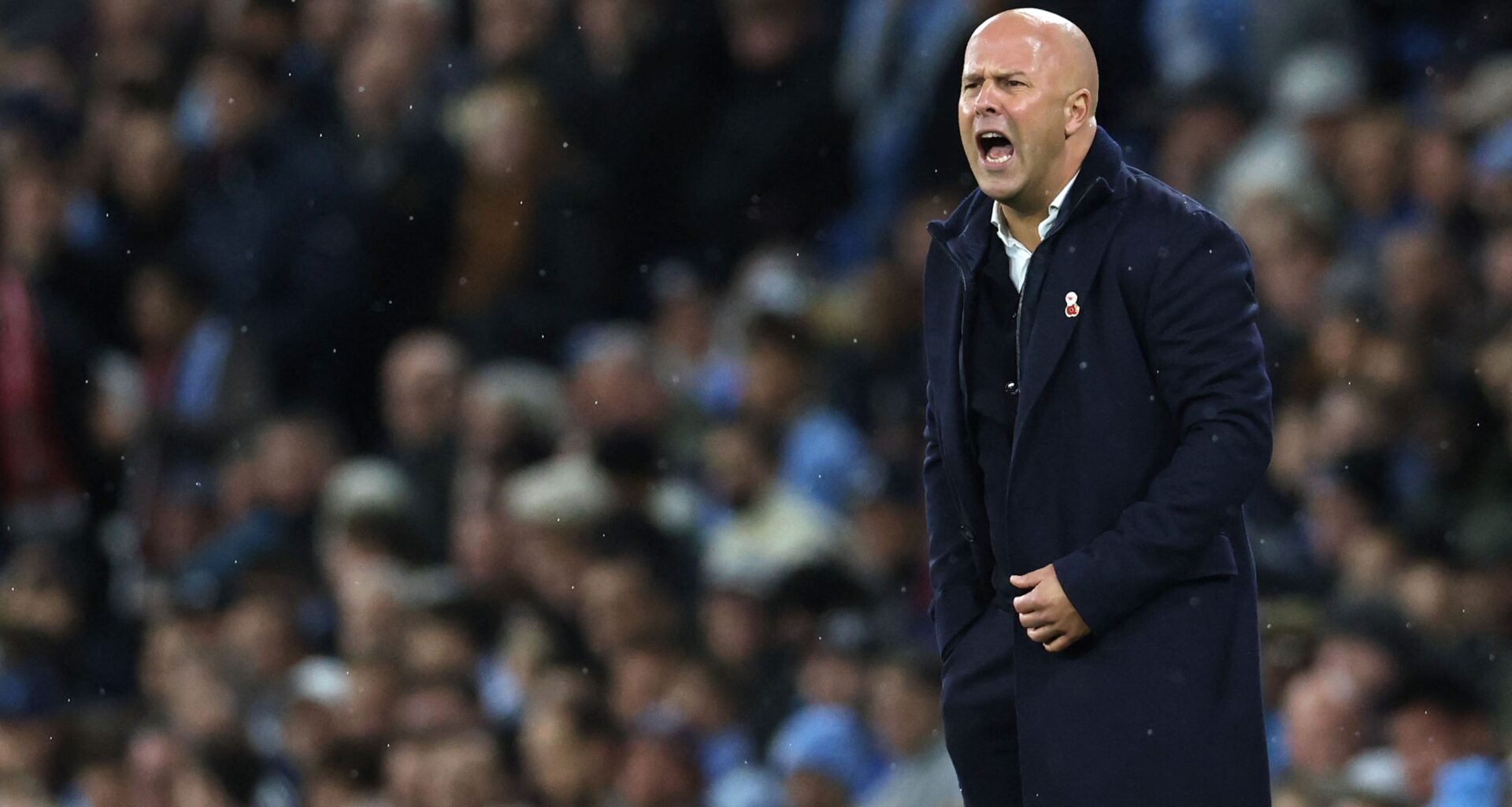 Van hoop naar 'crisis': Engelse media kritisch en twijfelen over positie Slot