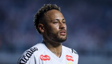 Neymar belangrijk in degradatiestrijd Santos met eerste goal sinds augustus