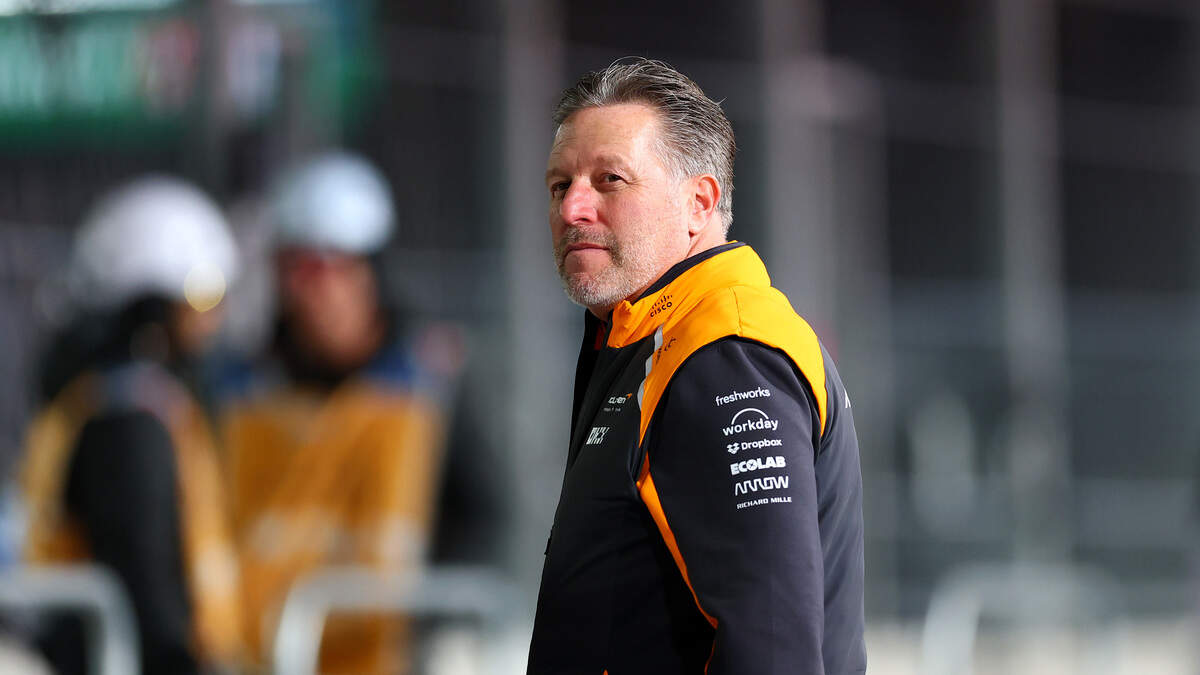 Zak Brown verduidelijkt zijn uitspraken over Max Verstappen.