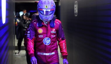 Hamilton radeloos na historische uitschakeling: "Het voelt vreselijk!"