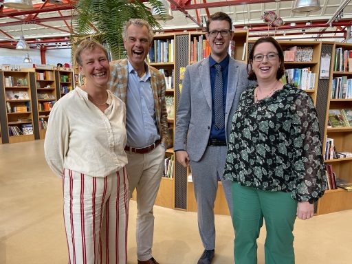 Afbeelding #000 voor het verhaal Borreltijd! Afscheid nemen van de oude directie van de Drvkkery en kennismaken met de nieuwe