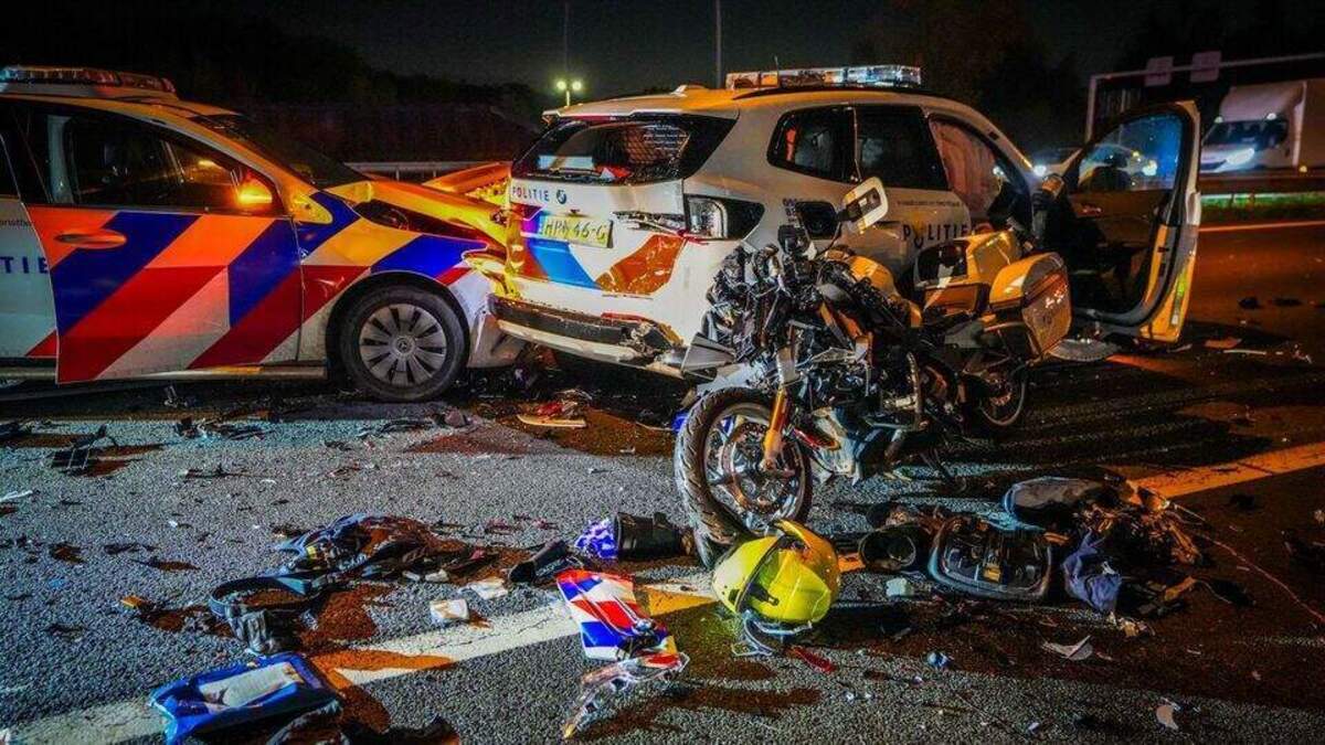 Verdachte (41) aangehouden voor betrokkenheid bij aanrijding agenten op A2 - De Telegraaf