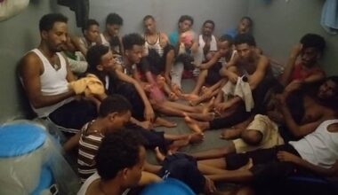 proces tegen beruchte mensensmokkelaar van start in Zwolle